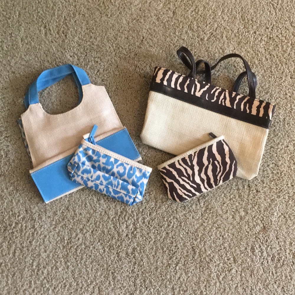 Estée Lauder bags with cosmetic cases